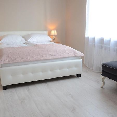 Multi Apartment Lakowa 18/13 بياليستوك المظهر الخارجي الصورة